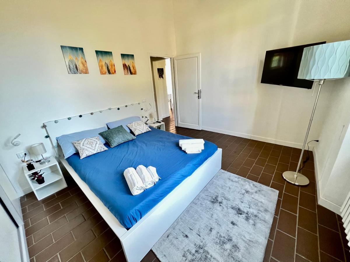 Relax & Design A Pochi Passi Dalla Stazione Флоренция Екстериор снимка